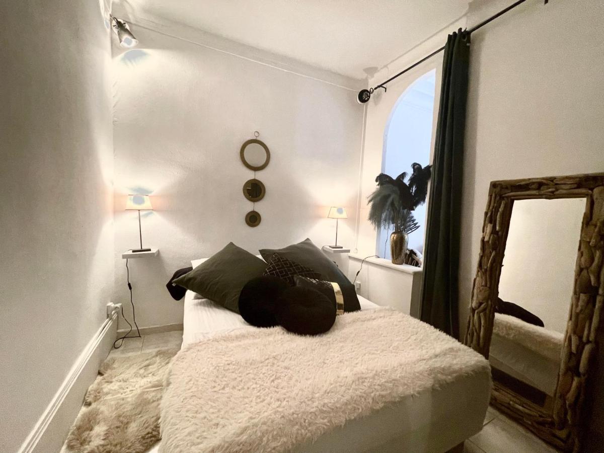 Appartamento Spity Aigues-Mortes Esterno foto